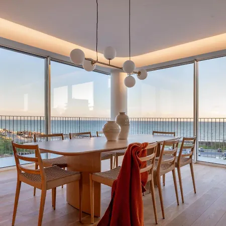 Premium Sea Views Luxury Penthouse By Inviting