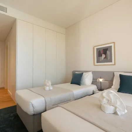 Premium Sea Views Luxury Penthouse By Inviting Apartamento Quarteira